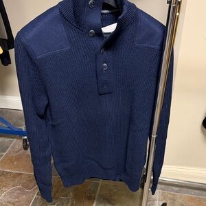 Banana Republic Men's Dark Blue Turtleneck Sweater